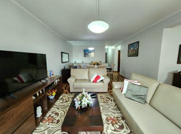 Casa de 3 quartos, São Paulo · Casa Reformada na Vila Formosa | 3 Quartos, 1 Suíte, 6 Vagas e Quintal com Churrasqueira