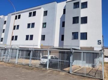 Apartamento de 2 quartos, Brasília · QI 20 BLOCO S - 02 QUARTOS NASCENTE COM ARMÁRIOS 3º ANDAR