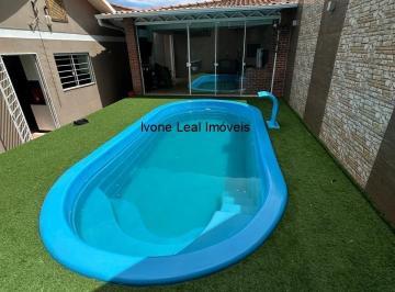 Foto 01 · Impecável residência de 3 quartos com 2 suítes em Santo Ângelo-RS, bairro Menezes: 2 salas, 3 banhei