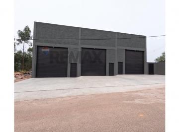 Comercial · 102m² · 2 Vagas · Galpão Comercial para Locação em Piedade/SP | 102 m² | Pé-direito de 8 m | Excelente Localização