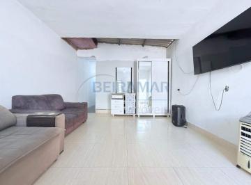 Casa · 60m² · 1 Quarto · 2 Vagas · Casa à Venda com 3 Quartos na Arniqueiras