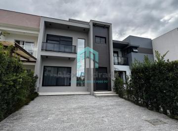 Casa · 154m² · 3 Quartos · 1 Vaga · Casa em Condomínio em Bairro Deltaville - Biguaçu, SC