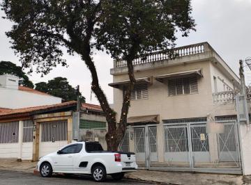 Comercial · 398m² · 3 Vagas · Casa comercial na Rua Félix de Sousa, 305 - e 307 • 398 m²