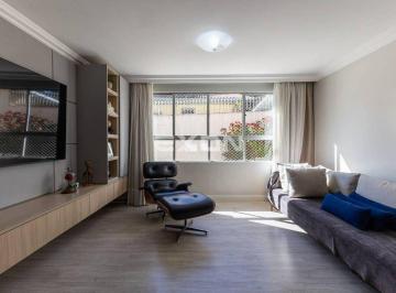 Apartamento · 94m² · 3 Quartos · 2 Vagas · Apartamento 3 quartos com 1 suíte e 2 vagas de garagem no Água Verde