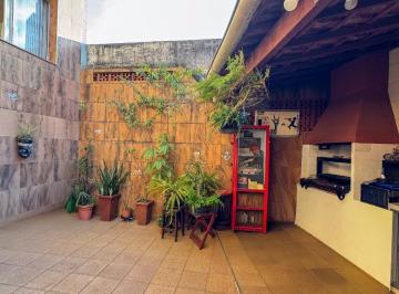 879903d8-2e4a-4363-8dc3-016a8cae55d7 · Atraente sobrado para venda em Vila Madalena com 3 quartos, sendo 1 suíte, 322m²