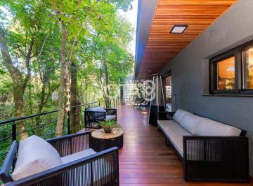 Casa · 575m² · 4 Quartos · 4 Vagas · CASA MOBILIADA COM 4 SUÍTES COM VISTA PARA O BOSQUE!