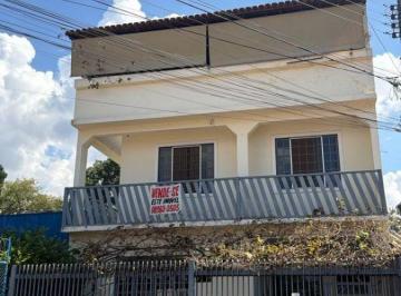 Casa de 4 quartos, Brasília · Excelente casa com 4 quarto sendo 1 suíte