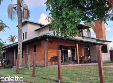 Casa · 260m² · 3 Quartos · 2 Vagas · CASA A BEIRA DO RIO MAMPITUBA EM TORRES RS