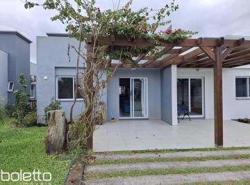 Casa · 107m² · 3 Quartos · 1 Vaga · GEMINADO 3 DORMITÓRIOS CONDOMÍNIO GIRASSOL - PASSO DE TORRES SC