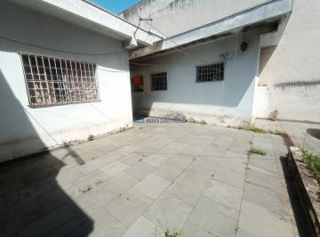 Casa · 100m² · 2 Quartos · 3 Vagas · Casa térrea à venda na Vila Gumercindo.