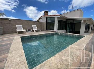 Apartamento · 168m² · 3 Quartos · 1 Vaga · Cobertura Com 3 Dormitórios | 169m²| Regiao central | Ubatuba-SP