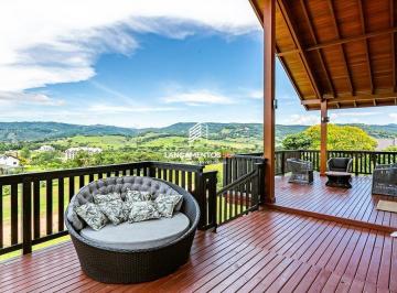 Casa · 290m² · 4 Quartos · 4 Vagas · Casa à venda no Codomínio Costa da Serra, Rancho Queimado/SC com piso aquecido.