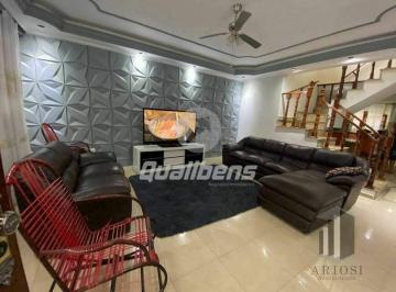 Casa · 220m² · 4 Quartos · 2 Vagas · Sobrado em Parque São Vicente
