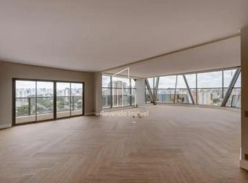 Comercial · 31m² · 1 Vaga · Excelente oportunidade: Sala comercial à venda em localização privilegiada na ci