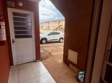 1 · APARTAMENTO TÉRREO DE 02 QUARTOS E ÁREA COM QUINTAL