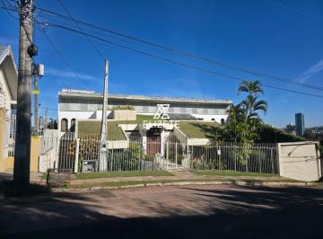 Casa · 298m² · 4 Quartos · 2 Vagas · Casa com Projeto Arquitetônico Ímpar em região privilegiada de Novo Hamburgo