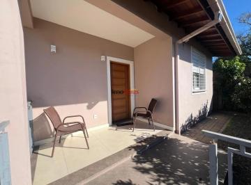 Casa · 4 Quartos · 2 Vagas · Casa com 3 Quartos à Venda em Igrejinha