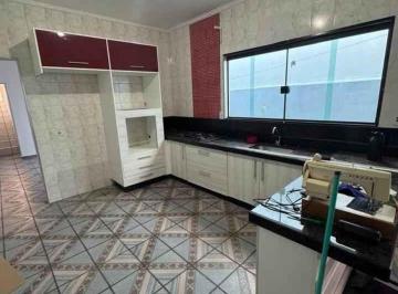 Casa de 2 quartos, Santo André · Casa de 157 m² com 2 quartos à venda em Vila Luzita