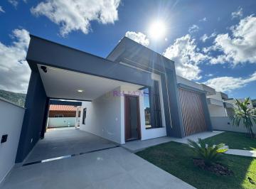 Casa · 108m² · 3 Quartos · Casa em Forquilhas  -  São José