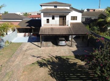Casa · 351m² · 5 Quartos · 15 Vagas · RUA 6 | 5 Quartos | 3 Suítes | Lote de 800 m² | Condomínio de Alto Padrão