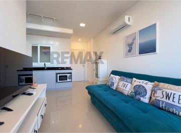 Apartamento · 35m² · 1 Quarto · 1 Vaga · Apartamento de 1 dormitório no Centro de Capão da Canoa