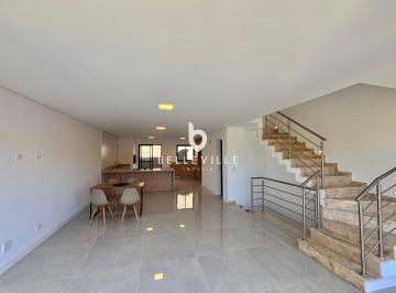 Casa · 268m² · 3 Quartos · 4 Vagas · Sobrado Novo em Condomínio com 3 Quartos, sendo (3