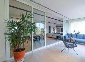 Apartamento · 212m² · 3 Quartos · 4 Vagas · Apartamento moderno, com 212m², 3 suítes na região da Vila Olímpia