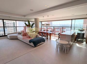Apartamento · 153m² · 3 Quartos · 2 Vagas · Apartamento MOBILIADO em Moema, 153m², 3 suítes, 2 vagas e depósito privativo