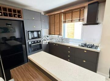 Apartamento · 101m² · 3 Quartos · 1 Vaga · Apartamento mobiliado com saída direta para o mar em Canasvieiras!