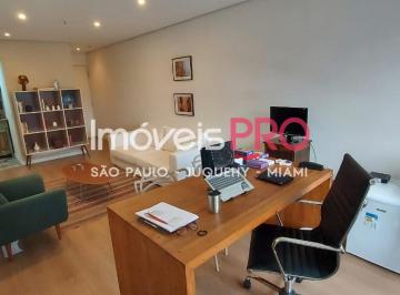 Comercial · 30m² · 1 Vaga · Conjunto em Moema Pássaros com 30m² perto do metrô mobiliado