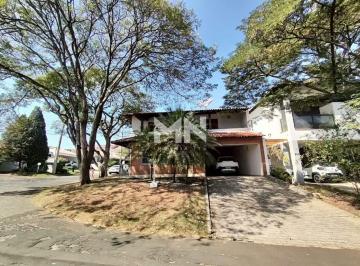 Casa · 233m² · 3 Quartos · 4 Vagas · Casa á Venda no Condomínio Portal de Itu em Itu/SP.