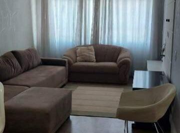 Apartamento · 90m² · 3 Quartos · 2 Vagas · Apartamento com 3 quartos, 1 suíte e 2 vagas para locação no Edifício Guadalajara em Americana