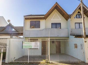 Casa · 120m² · 3 Quartos · 2 Vagas · Sobrado para locação na Rua Mangas no Uberaba