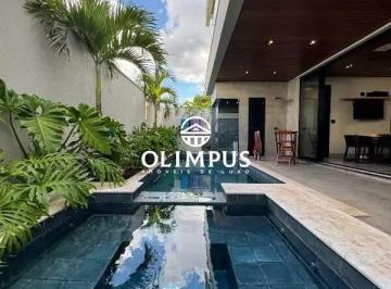 Casa · 451m² · 4 Quartos · 6 Vagas · Casa no condominio Jardim Versailles para alugar bairro Nova Uberlândia em Uberlândia