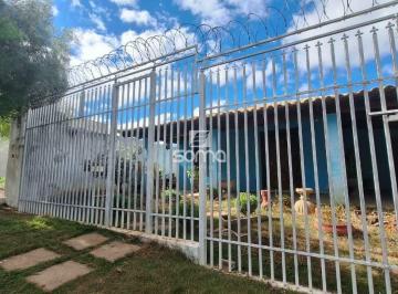 Casa · 235m² · 4 Quartos · 2 Vagas · Casa de 4 quartos no Rosa dos Ventos - 235m² - 2 Suítes
