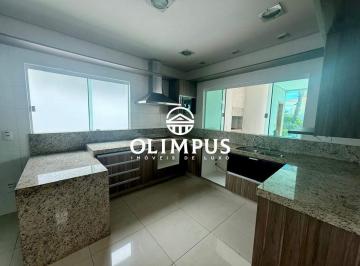 Casa · 250m² · 3 Quartos · 2 Vagas · Casa no Condomínio Jardins Barcelona no Bairro Nova Uberlândia em Uberlândia