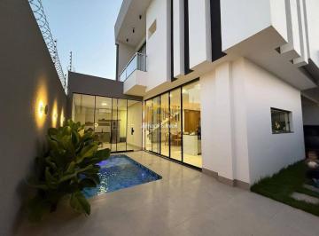 Casa · 210m² · 4 Quartos · 2 Vagas · Casa Alto Padrão 4/4, sendo 3 suítes, 210 m² - 505 sul (Arso 52) - Palmas/TO