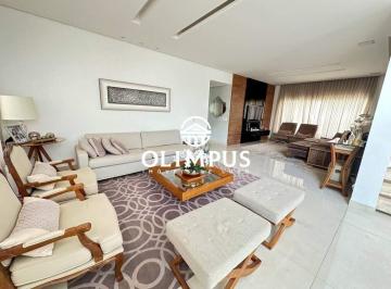 Casa · 416m² · 4 Quartos · 3 Vagas · Belíssimo Sobrado localizado no Gávea Hill 1, considerado um dos melhores condomínios fechados da Zo