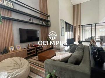 Casa · 284m² · 4 Quartos · 4 Vagas · Excelente casa em condomínio com ótima localização na Zona Sul