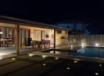 Casa · 218m² · 4 Quartos · Vendo Casa Mobiliada com 4 suítes no Condomínio Moradas da Praia