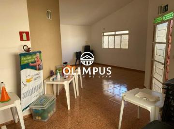 Comercial · 200m² · 3 Quartos · Imóvel comercial com amplo espaço
