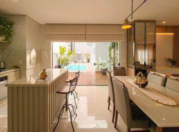 Casa · 338m² · 3 Quartos · 2 Vagas · CASA COM SUÍTE + 2 QUARTOS, TRÊS RIOS DO NORTE