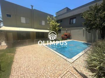 Casa · 330m² · 4 Quartos · 4 Vagas · Casa em condomínio Jardins Barcelona no Bairro Nova Uberlândia