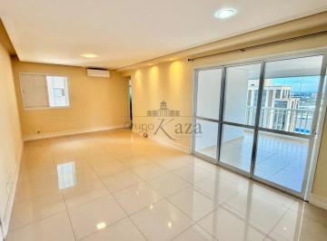 Apartamento · 90m² · 2 Quartos · 2 Vagas · Apartamento - Royal Park - Pátio Condomínio Clube - 2 Suítes - 90m².