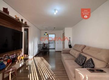 Apartamento · 62m² · 3 Quartos · 1 Vaga · Apartamento com 3 quartos e 1 vaga para aluguel no Água Verde