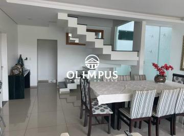 Casa · 288m² · 3 Quartos · 3 Vagas · Lindo sobrado no bairro Jardim Patricia