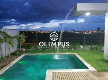 Casa · 227m² · 3 Quartos · 2 Vagas · Excelente imóvel à venda em condomínio fechado de excelente localização