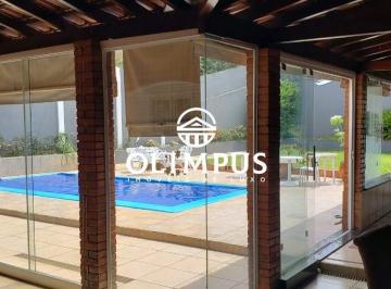 Casa · 600m² · 5 Quartos · 4 Vagas · Ótima casa à venda com excelente localização.