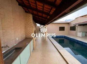 Casa · 220m² · 3 Quartos · 3 Vagas · Casa para Alugar no Bairro Santa Mônica em Uberlândia