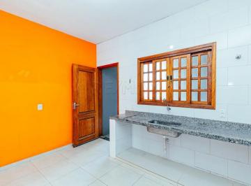 Casa · 250m² · 2 Quartos · 3 Vagas · Casa térrea em Várzea Paulista, com 2 dormitórios sendo uma suíte, 2 banheiros S.P